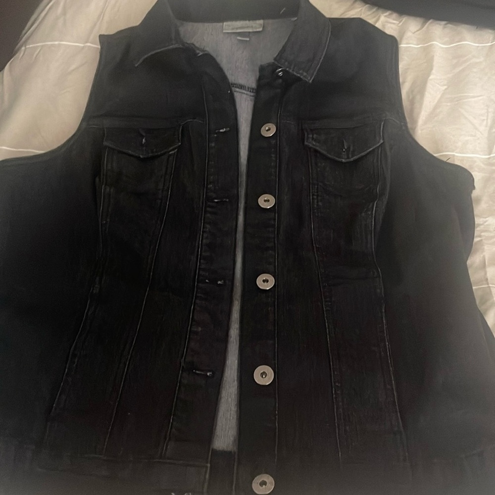 Black Denim  Dress Barn denim vest size 1xl